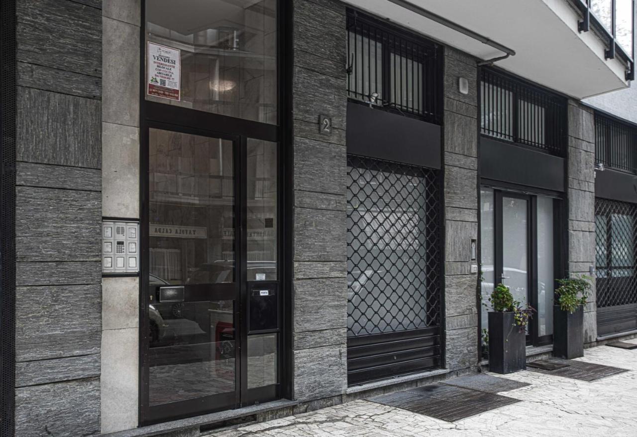 Joivy Warm And Inviting Flat With Balcony Apartment Milan Exterior photo